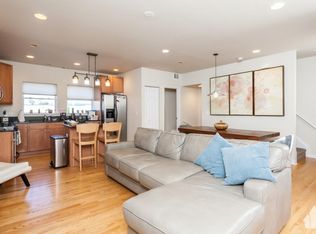 3339 W Irving Park Rd, Chicago, IL 60618