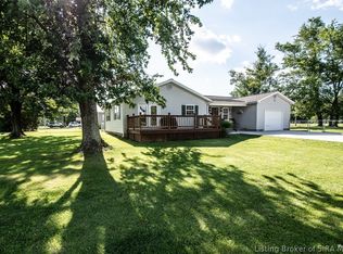 516 Cedar St, Scottsburg, IN
