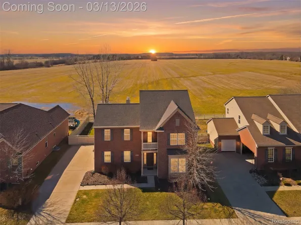 650 Prospect Hill St, Canton, MI 48188