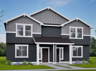 3382 NW 7th St, Redmond, OR 97756