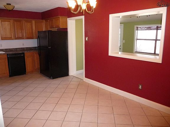 4th image of 4510 Lockwood Dr