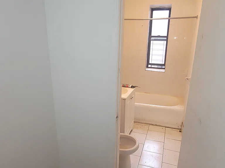 1575 Grand Concourse #54B — Photo 8