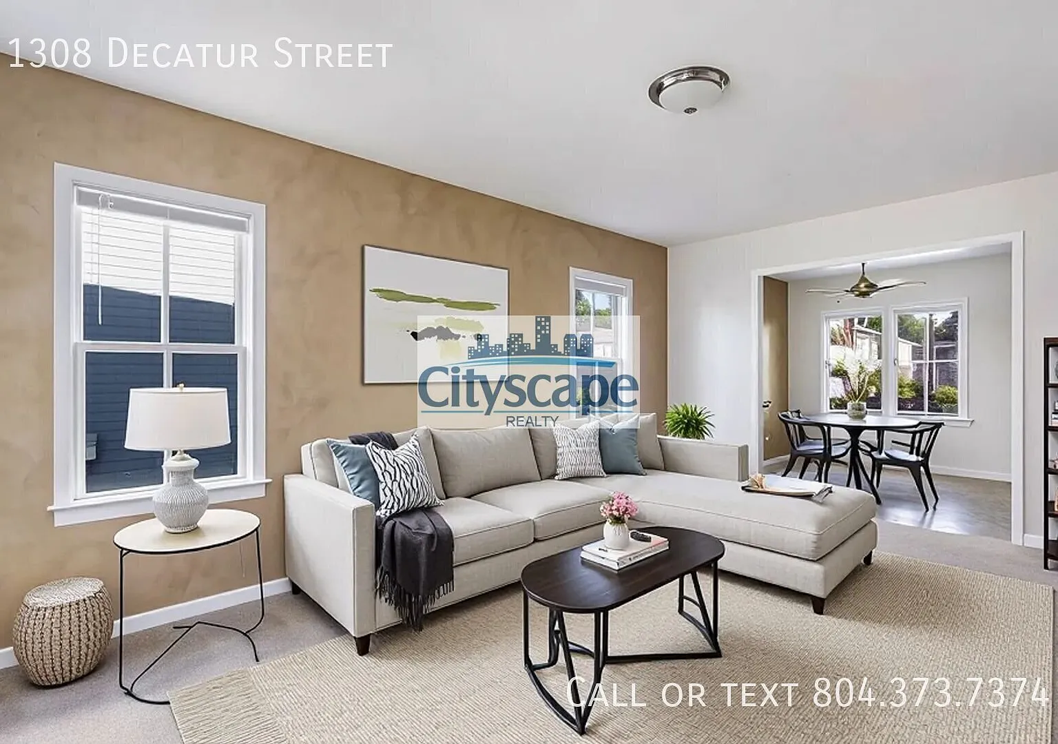 Beautiful Home In Historic Manchester District — Photo 3