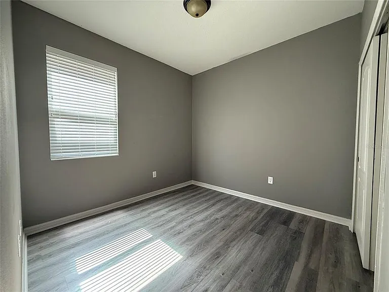 10638 Laguna Plains Dr — Photo 35