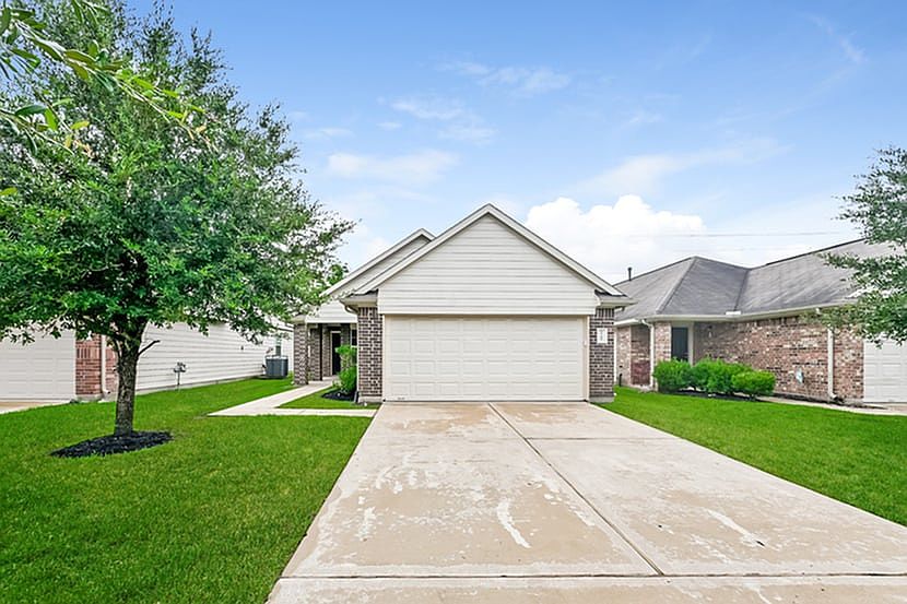 1st image of 5707 Post Oak Manor Dr