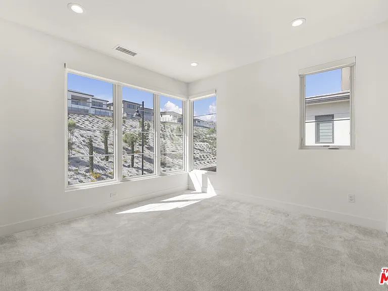 11758 N Hillsborough Ln — Photo 35