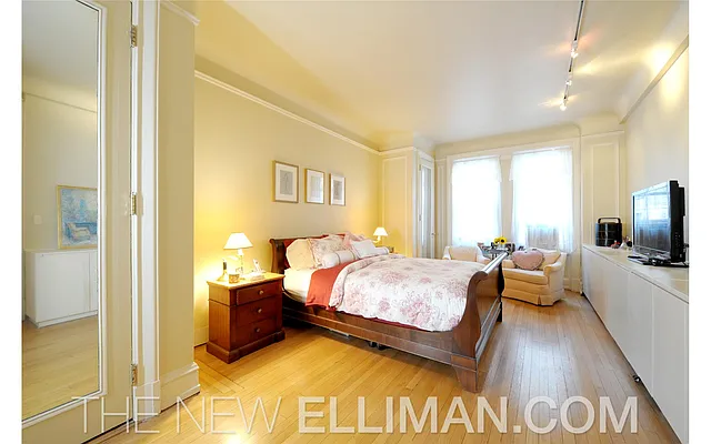 Sold by Douglas Elliman | media 9