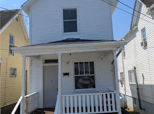 14 2nd Ave, Point Marion, PA 15474