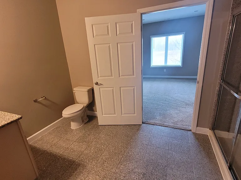 Master bathroom for Building 5 and 6, 2 bedroom with DEN