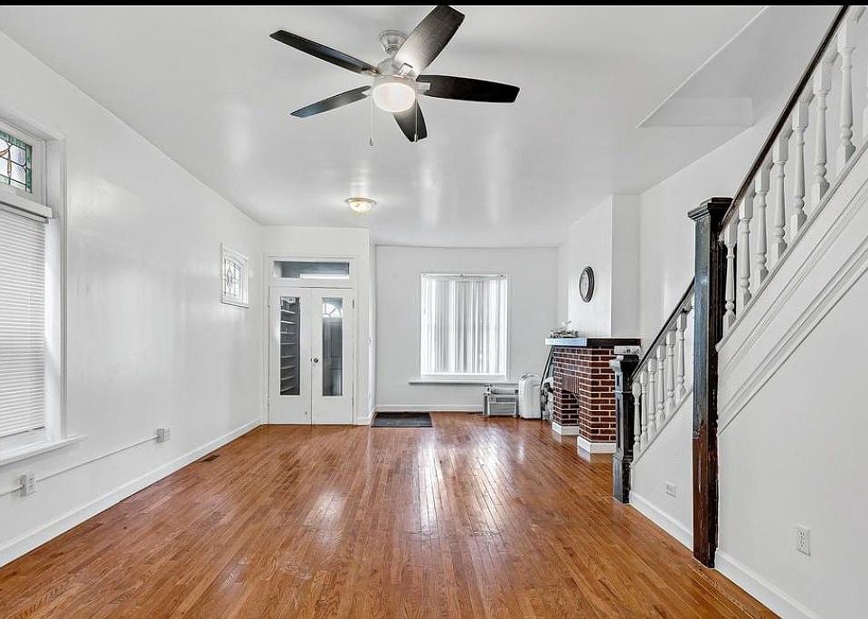 1st image of 247 Maclay St