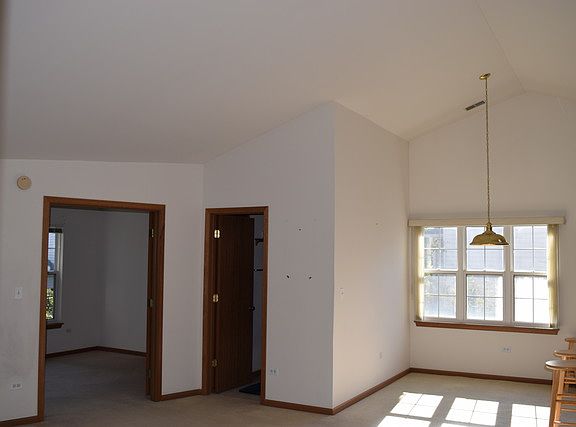 4th image of 1680 Autumn Ave Unit B