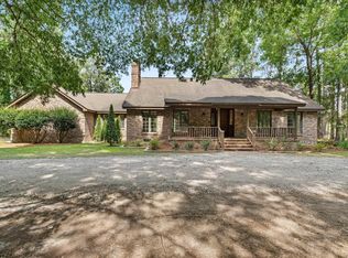 1656 West Dr, Cassatt, SC 29032