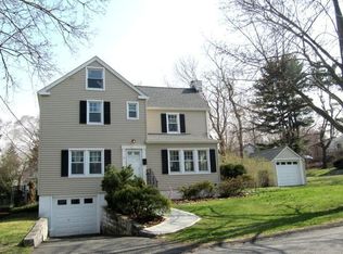 7 McBride Ave, White Plains, NY