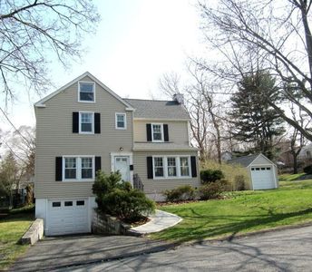 7 McBride Ave, White Plains, NY, 10603