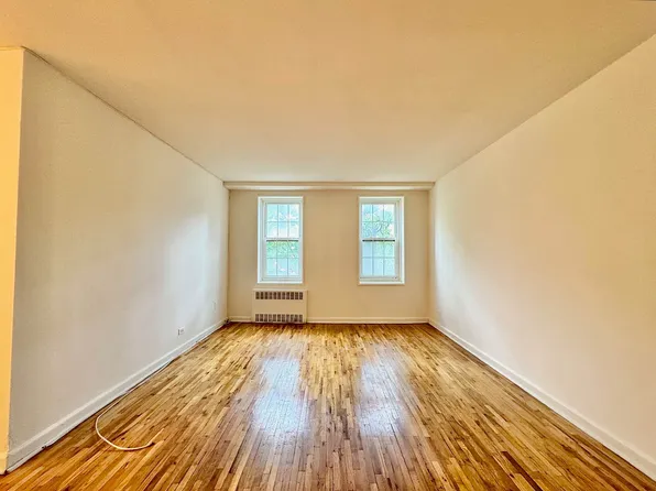 43-15 46th St #1, Sunnyside, NY 11104