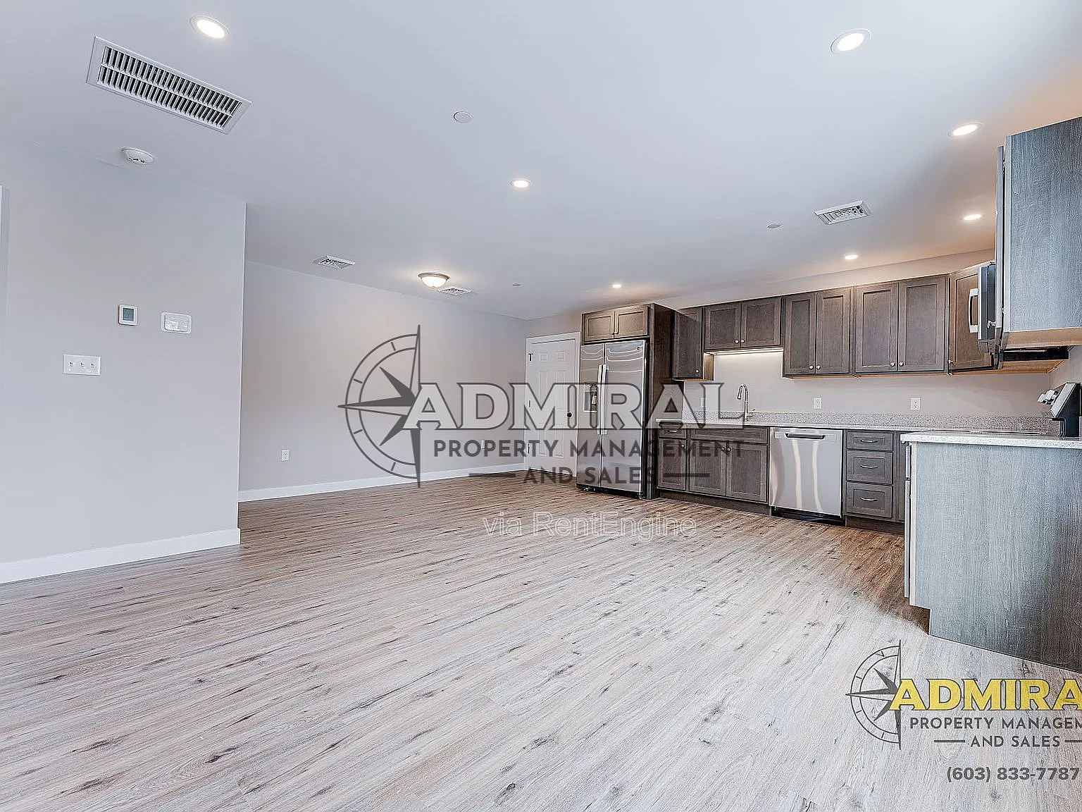 3 bed, 2.0 bath, 950 sqft, $2,450 — Photo 1