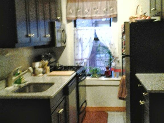 3rd image of 4333 48th St APT 3F