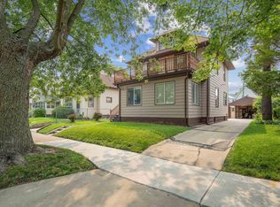 1523 W 5th St, Waterloo, IA 50702