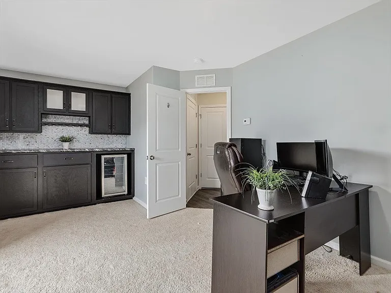 245 Jones Hill Rd — Photo 15