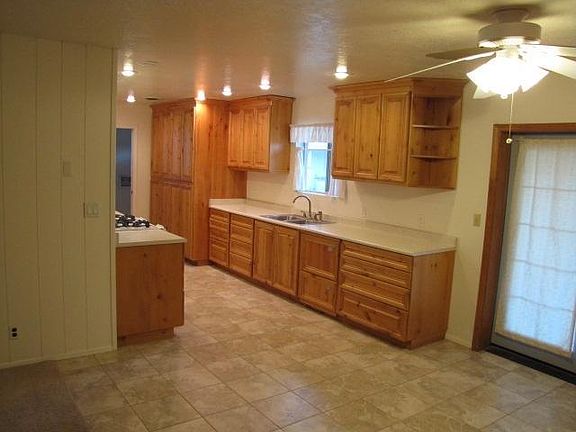 2nd image of 15 N 17th St