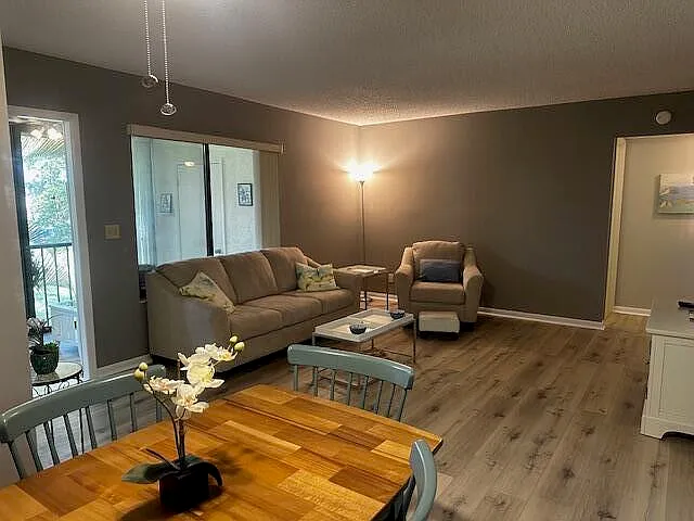 441 Pine Glen Ln #C-2 — Photo 6