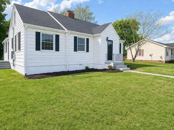 505 Turner Ln, Emporia, VA 23847