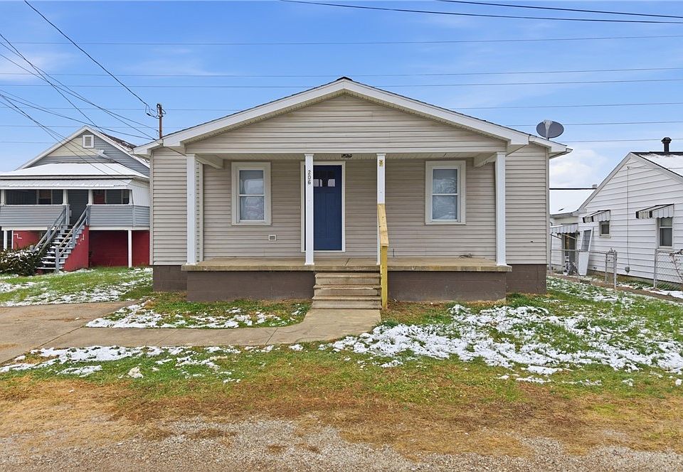 1st image of 206 Edgelawn St