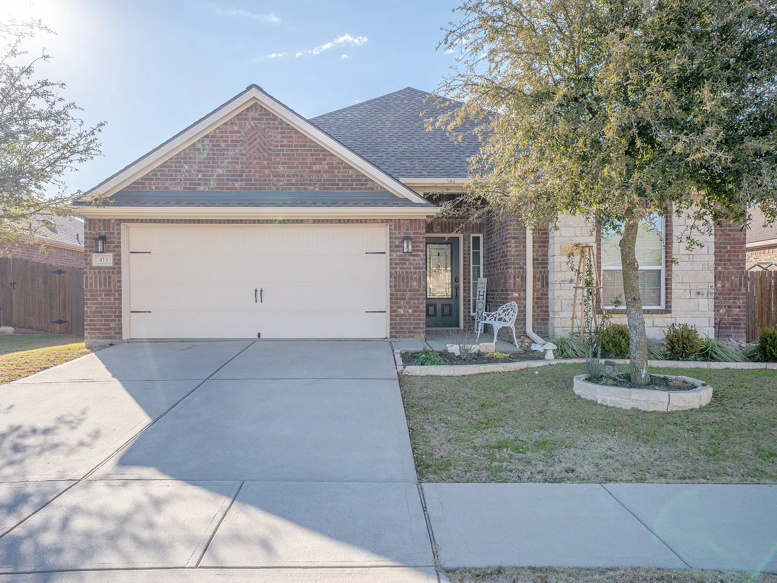 3 bed, 1764 sqft, $2,200 — Photo 2