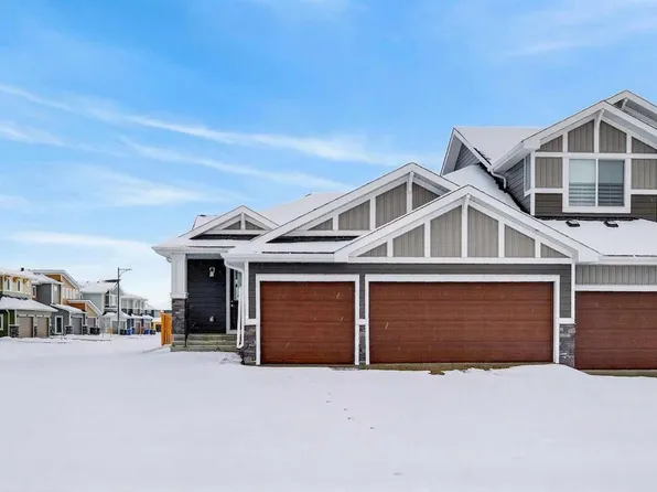277 S Waterford Way, Chestermere, AB T1X 2Z6