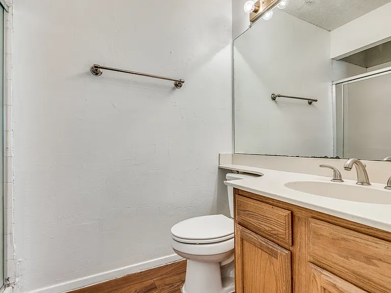 511 Nightshade Dr — Photo 8