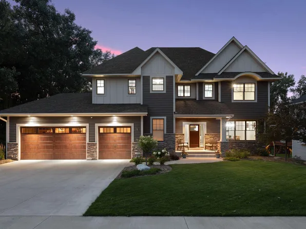 1124 Evergreen Ln N, Plymouth, MN 55441