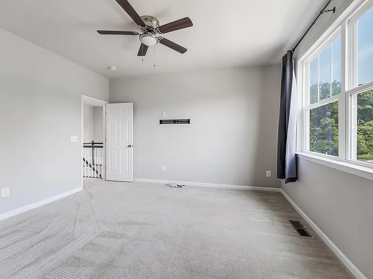 12199 Aster Rd — Photo 40