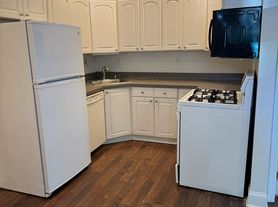 4329 Dexter St, Philadelphia, PA