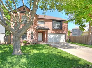 8654 Park Olympia, Universal City, TX 78148