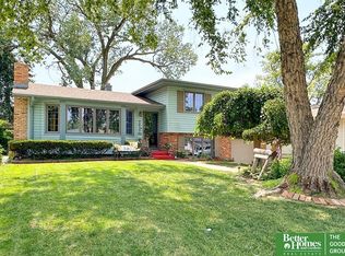 4825 Polk St, Omaha, NE 68117