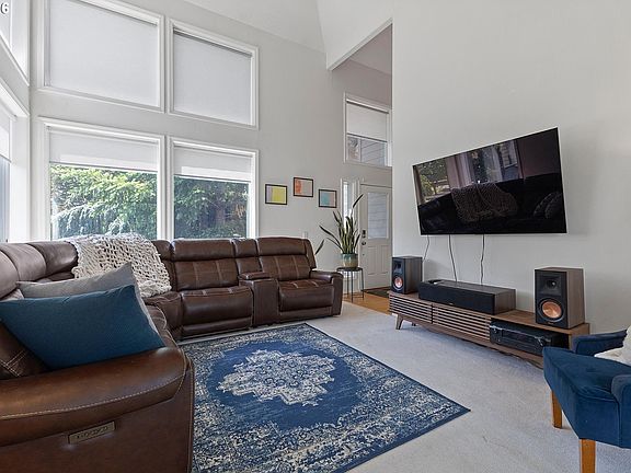 3rd image of 13712 SW 130th Pl