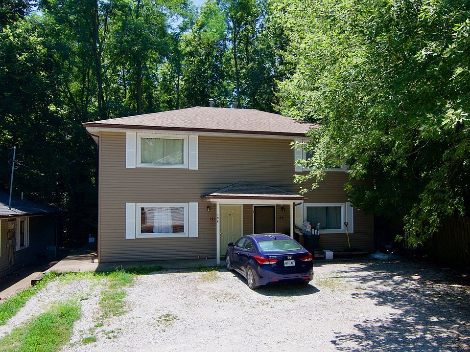Outside of unit, unit C is on the left.