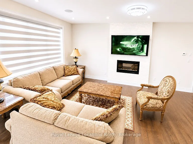 316 Ramblewood Dr — Photo 3