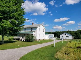 42 Stock Farm Rd, Jackson Center, PA 16133