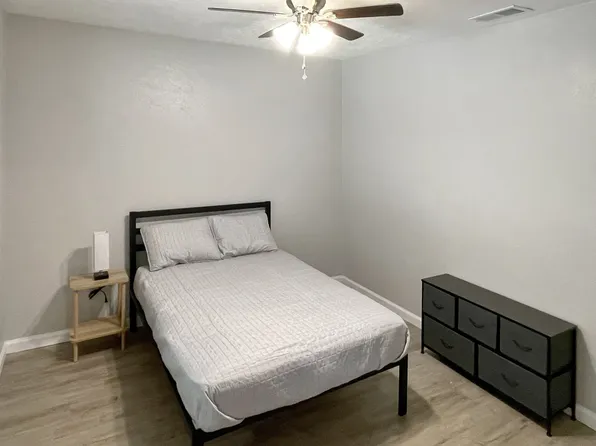 (undisclosed Address), Fort Worth, TX 76131