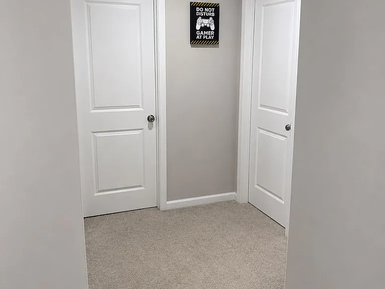 Level 2 bedrooms