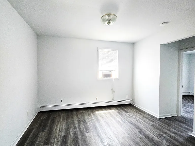 438 Columbia Ave #2 — Photo 3
