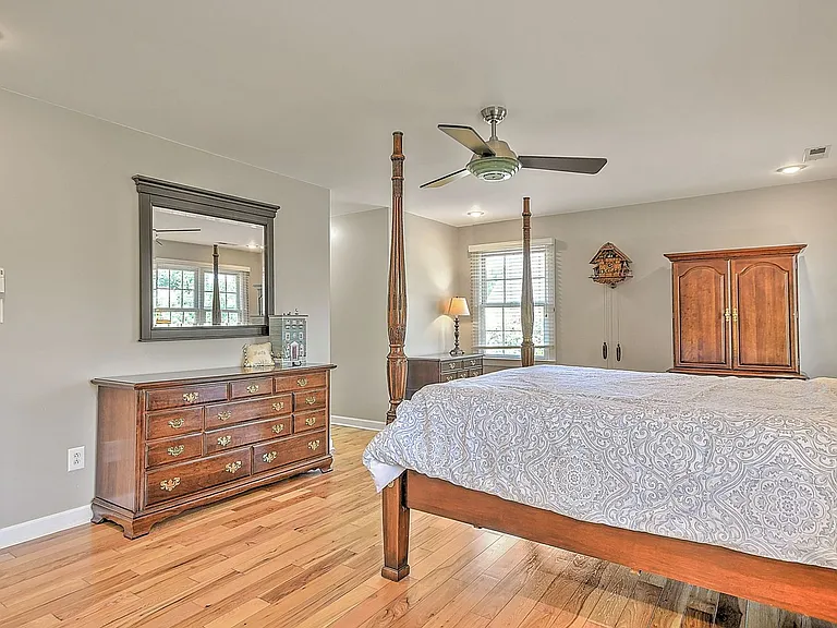 9 Wayland Ct — Photo 22