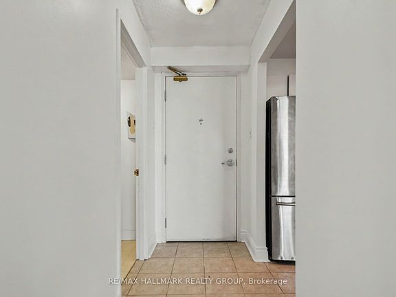 2nd image of 1440 Heron Rd #309