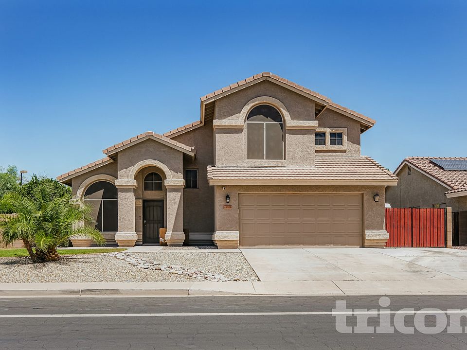 1st image of 15028 W Honeysuckle Ln