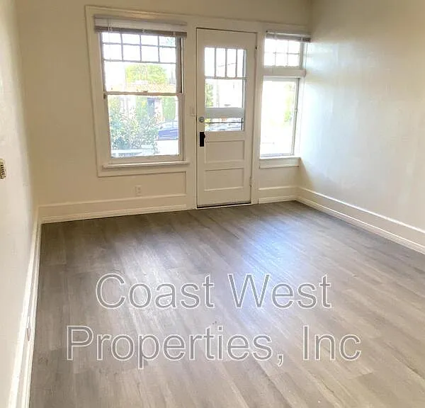 4473 Maryland St — Photo 1