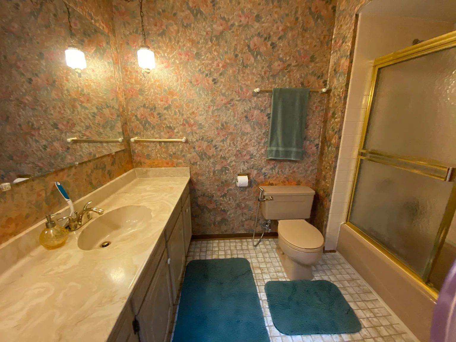 4 bed, 2000 sqft, $3,500 — Photo 3