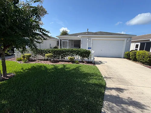 2318 Oak Bend Pl Photo 1