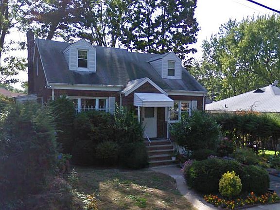 2nd image of 274 McLoud Dr