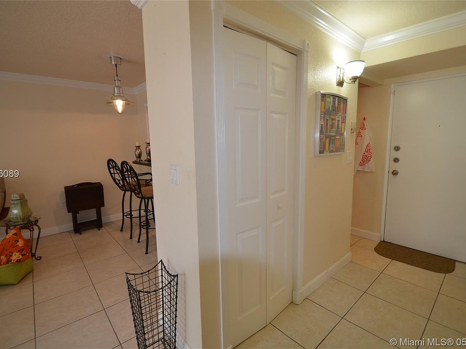 1st image of 1720 NW North River Dr APT 303